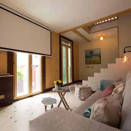 The Wooden House Vv * Лас-Пальмас-де-Гран-Канария