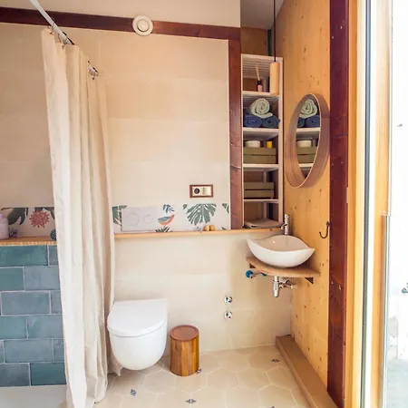 The Wooden House Vv * Лас-Пальмас-де-Гран-Канария